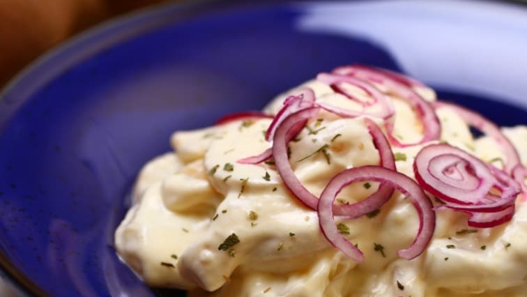 Tejfölös-majonézes krumpli