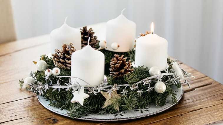 Ismerjük meg az adventi koszorú történetét