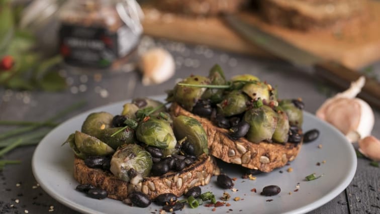 Salát z růžičkové kapusty