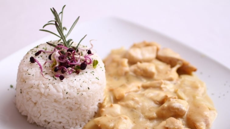 Füstölt sajtos csirkemell