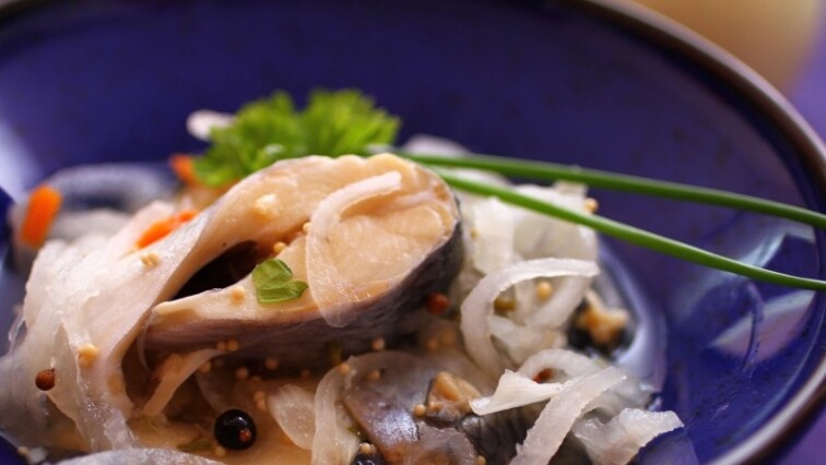 Hagymás pácolt hal