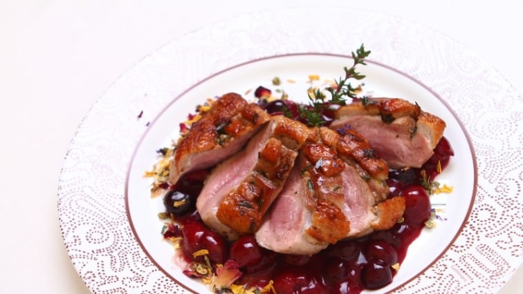 Kacsamell meggymártással