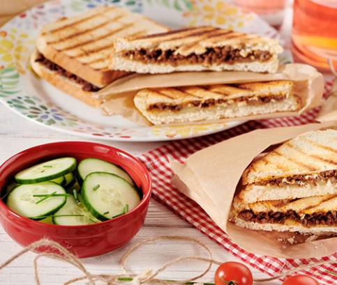 Sendvič s mletým hovězím