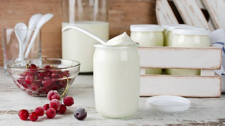 Jogurt pôsobí blahodarne. Pozor však na "light" verzie