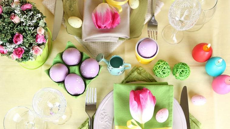 13 Nejkrásnějších velikonočních prostírání pro váš stůl