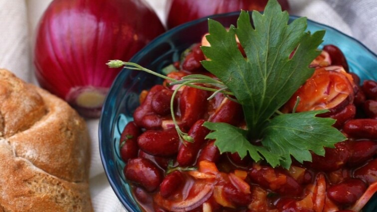 Paradicsomos babsaláta