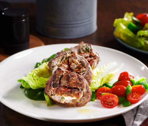 Plnený flank steak na špajdli 