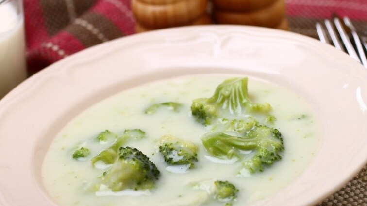 Tejszínes brokkolifőzelék