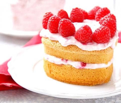 Zamilovaný dort s malinami