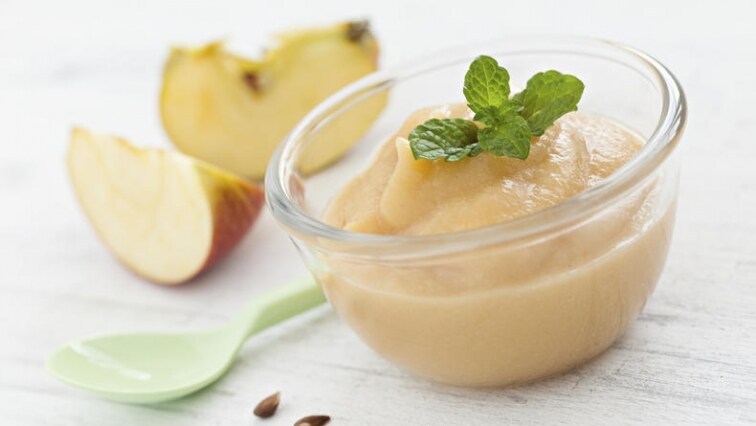 Lehká domácí jablečná přesnídávka