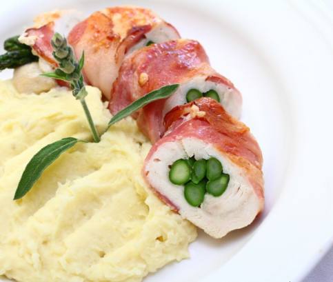 Spárgával töltött csirkemell