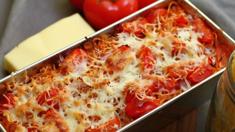 Paradicsomos rakott tészta