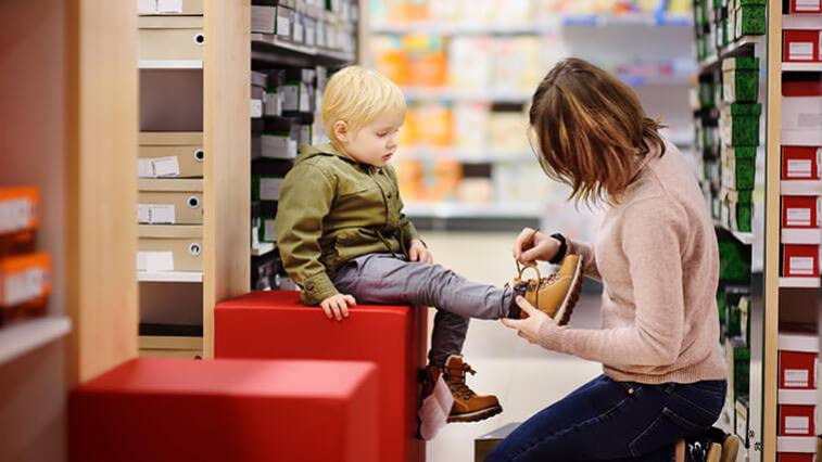 Vyberáte prvé detské topánky? Pekný dizajn nestačí