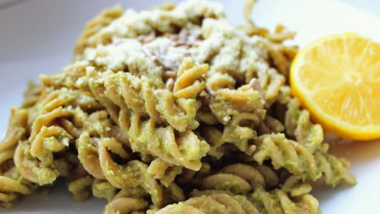 Těstoviny s avokádem