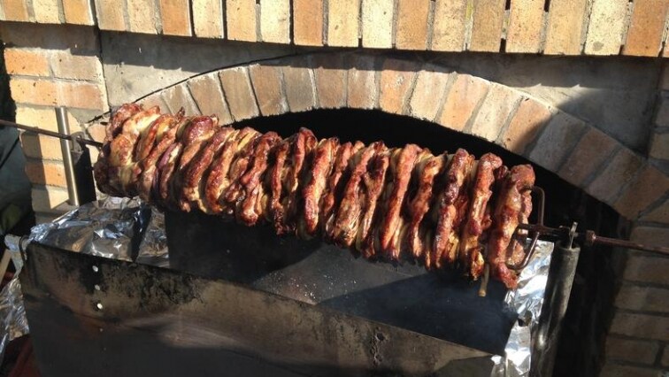 MAXI špíz na otevřeném grilu