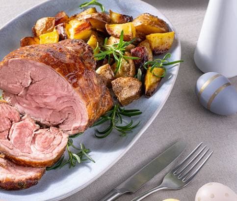 Húsvéti sült bárány spárgával és burgonyával