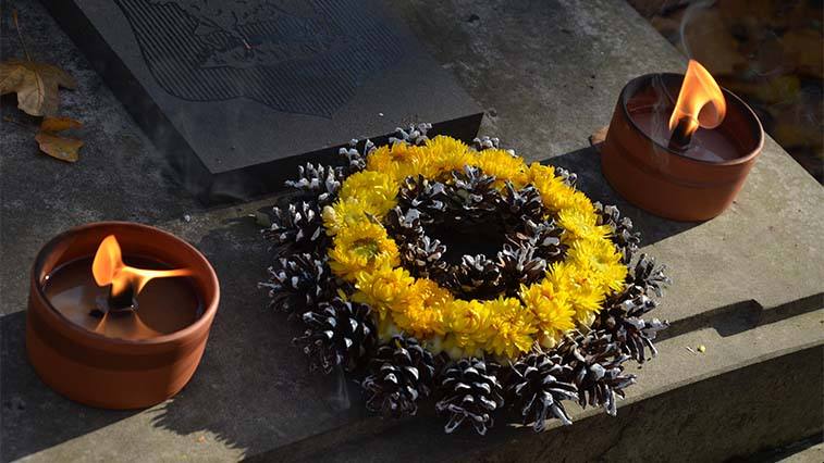 Dušičky: Vyrobte si vence a dekorácie na hroby