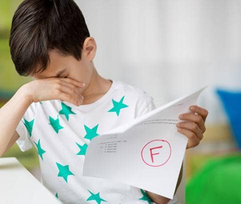 Segítsen gyermekének, ha bizonyítványában rossz jegyek vannak