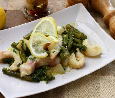 Halcsíkok citromos spárgával