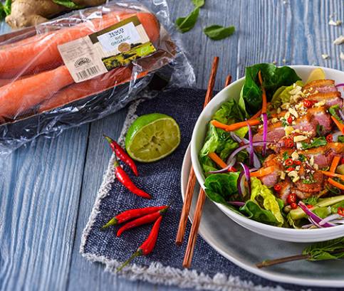 Thajský šalát s chrumkavou kačicou