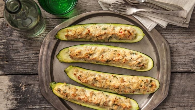 Grilované cukety plněné mletým krůtím masem