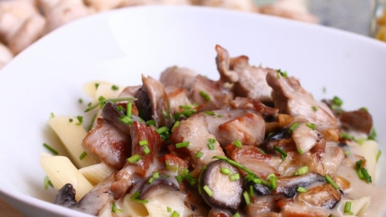 Tejszínes-gombás pulykacomb