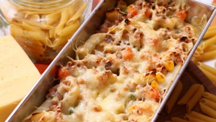 Zöldséges rakott tészta sajttal