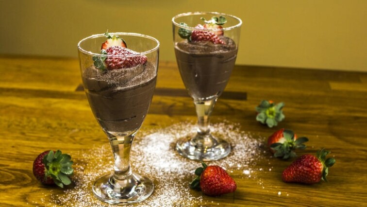 Kakaový krém se šlehačkou s nízkým obsahem laktózy