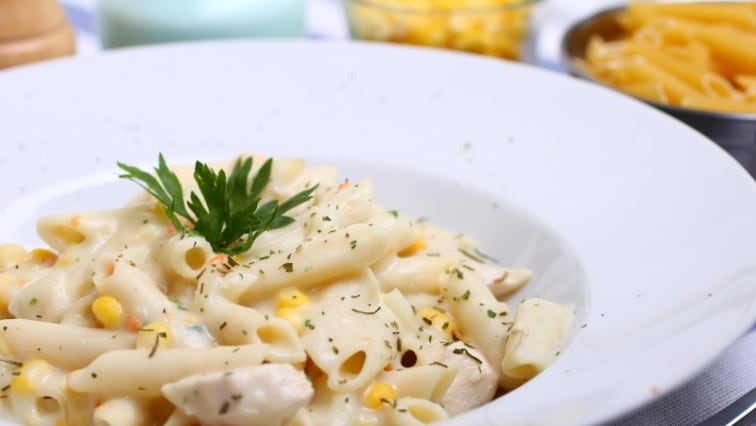 Tejszínes-kukoricás penne