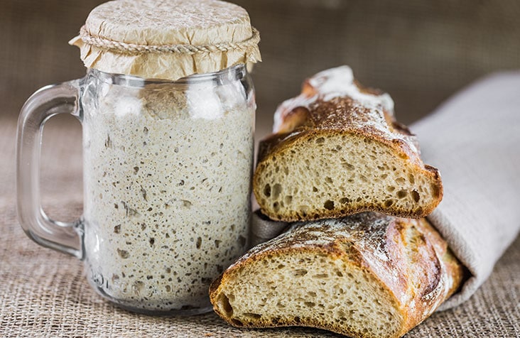 A kenyér: Süssön otthon kovászos vagy ír kenyeret!