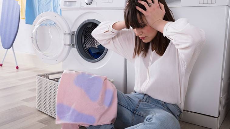 Jak odstranit skvrny od jídla? Zkuste citron nebo jar