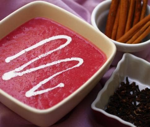 Citromos meggy krémleves