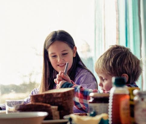 12 tipov na zdravé raňajky a desiaty pre celú rodinu 