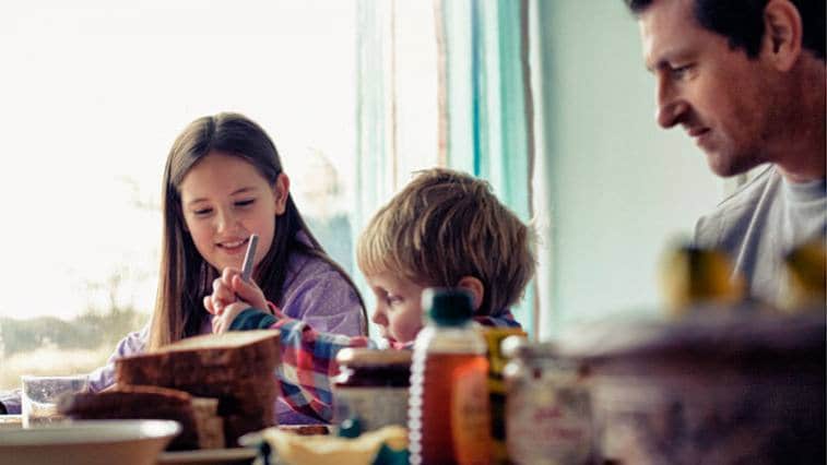 12 tipov na zdravé raňajky a desiaty pre celú rodinu