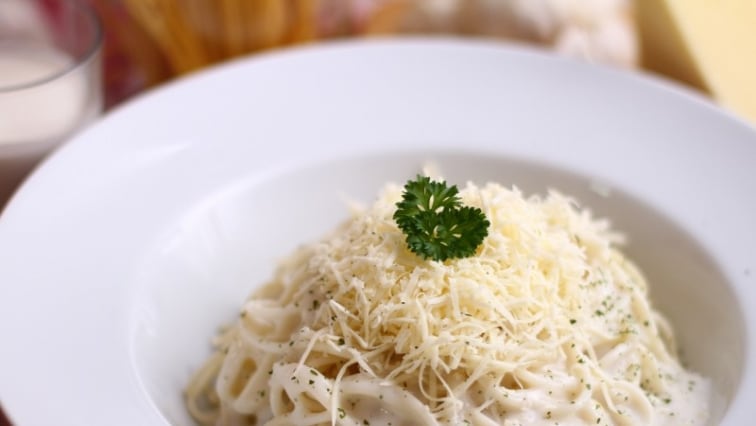 Fokhagymás tejszínes szósz tésztára