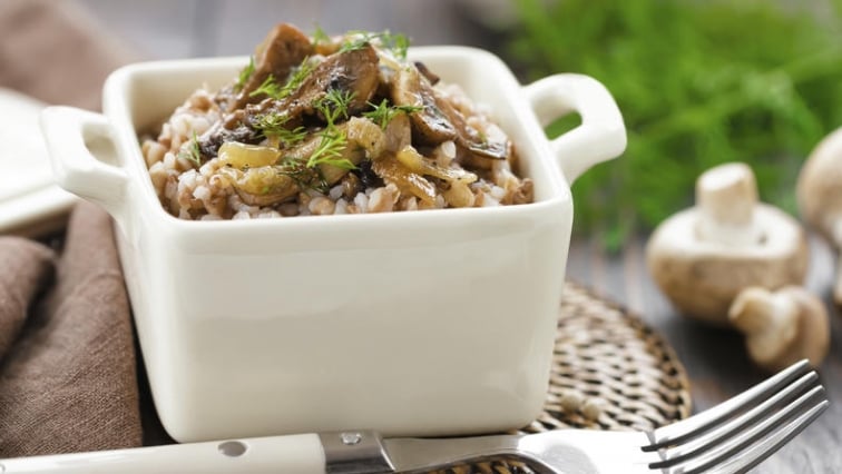 Krémové houbové krupoto s bílým vínem a parmazánem