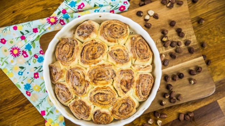 Kynutý koláč ze skořicových šneků