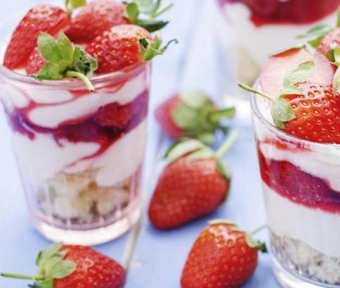 Čerstvé jahody s tvarohem