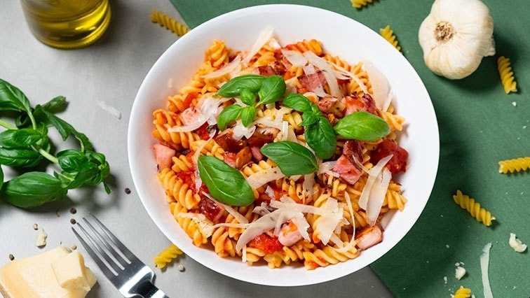 Baconös paradicsomos fusilli tészta