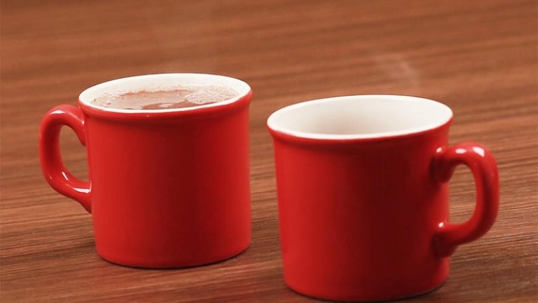 Horká čokoláda se svařeným vínem