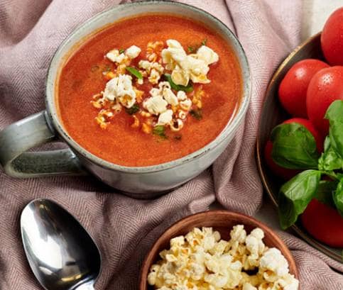 Jemná rajčatová polévka