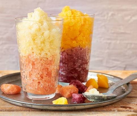 Élvezzük a gyümölcsleveket még több formában a nyáron