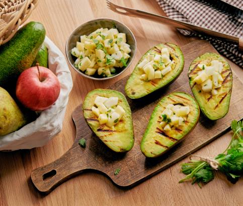 Töltött, grillezett avokádó