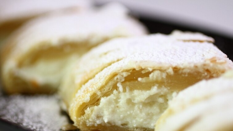 Házi túrós rétes