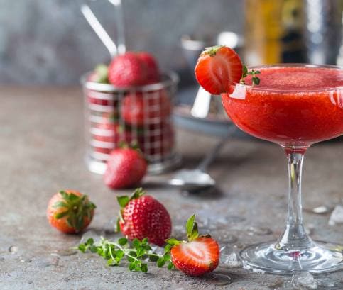 Fagyasztott epres daiquiri 