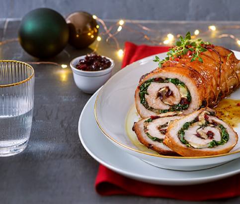 Bravčové karé s brusnicami a so špenátom