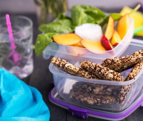 Karfiolové koláčiky s quinoou (bez gluténu a vhodné pre vegánov)