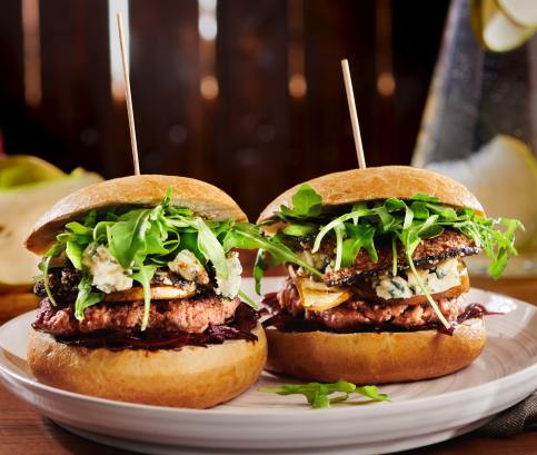 Körtés hamburger kéksajttal