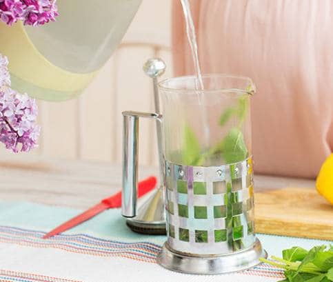 Bylinky v těhotenství: Mohou pomoci, ale i uškodit