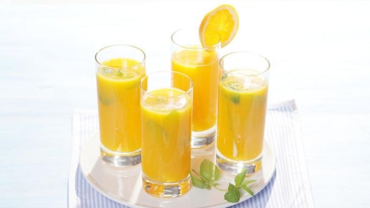 Domácí pomerančový džus